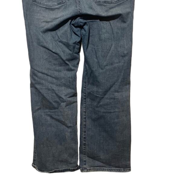 Soft Surroundings Light Wash Bootcut/ Flare Jeans - Picture 6 of 10